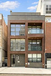 383 Manhattan Avenue in Williamsburg