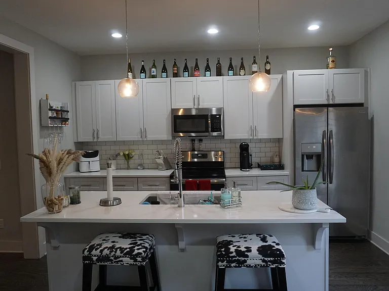 509 E Rosedale Ave — Photo 30