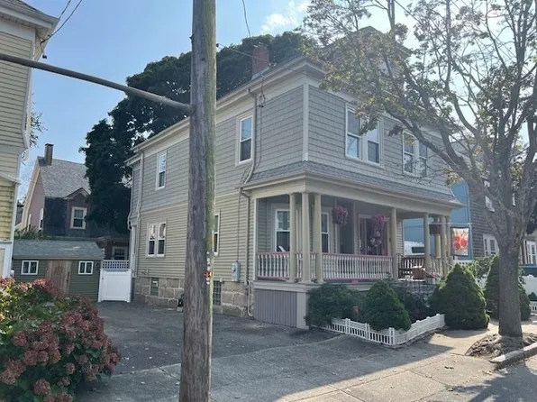 214 Maple St, New Bedford, MA 02740