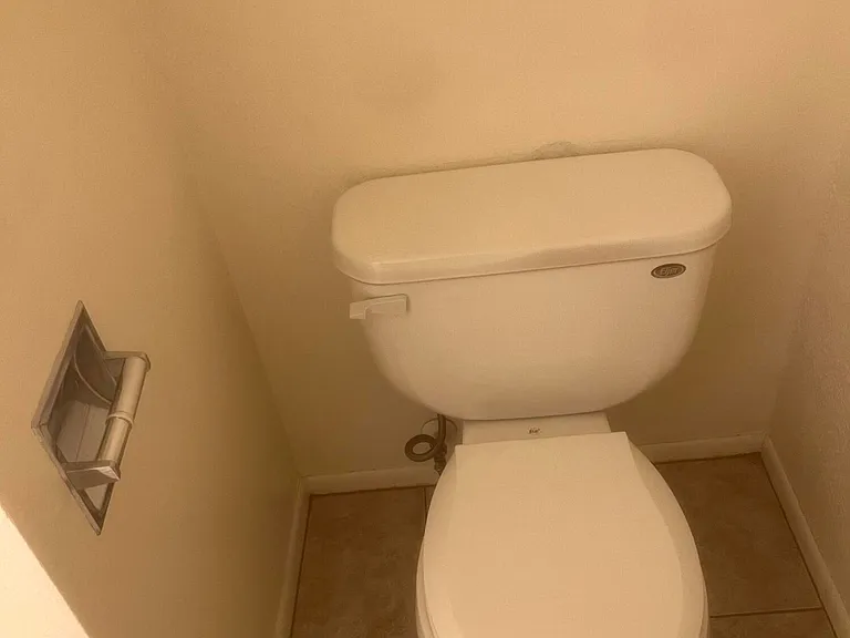 5902 W Townley Ave — Photo 22
