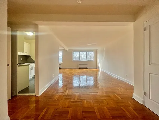 Rented by Contact Realty | media 3