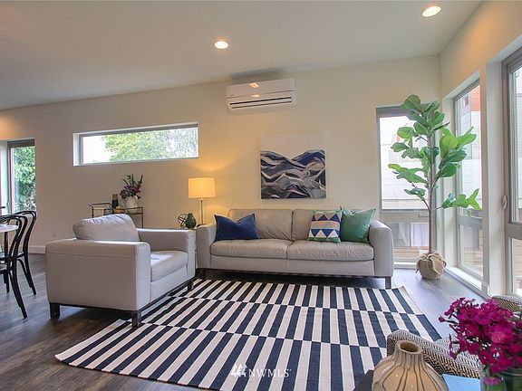 4th image of 2434 A NW 61st Street