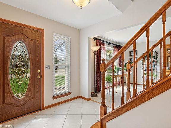 2nd image of 720 Royal Glen Dr