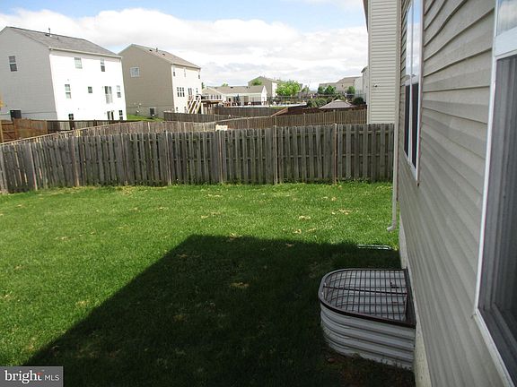 5th image of 531 Garden Gate Dr