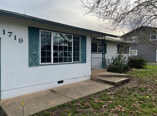 1719 NW Le Mans St, Roseburg, OR 97471