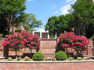 1825 Palmer Ave APT 3B, Larchmont, NY