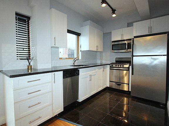 2nd image of 338 Grove St APT 4C