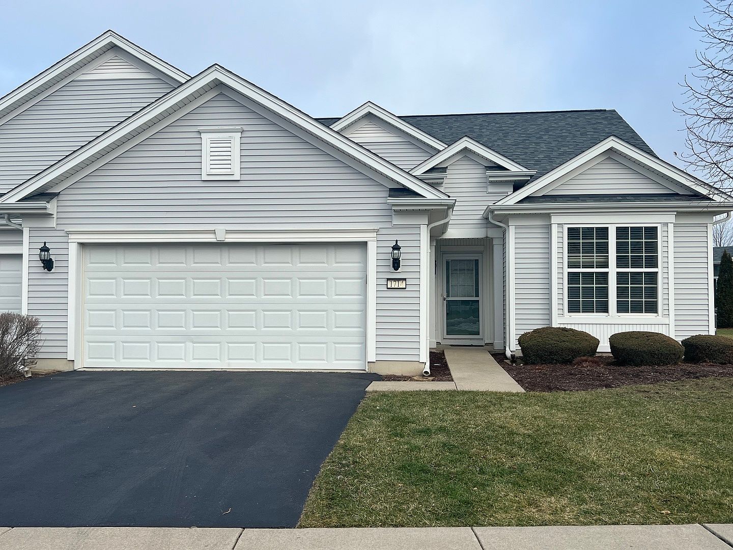 1714 Vantage Dr, Shorewood, IL 60404 Zillow