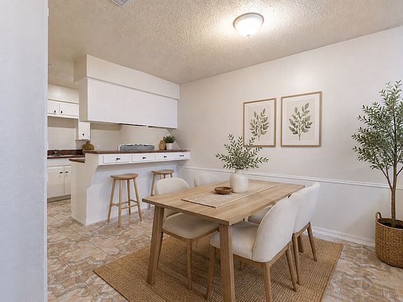 5th image of 756 E Pecan St #762