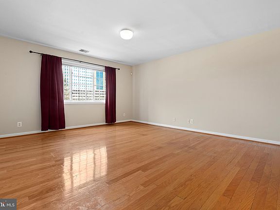 5th image of 1507 N Van Dorn St #1507A