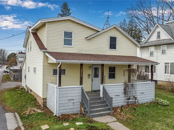 2736 Main St, Newfane, NY 14108