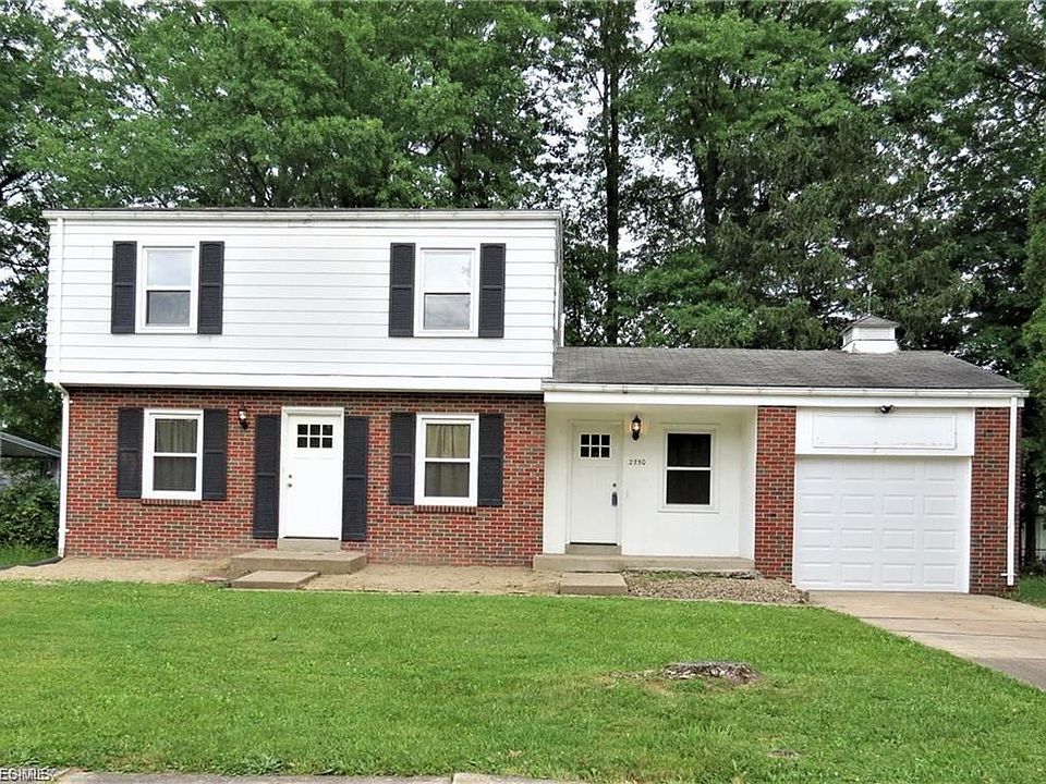 1st image of 2750 Heather Ln NW