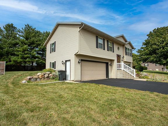3rd image of 1438 Bea Ann Dr
