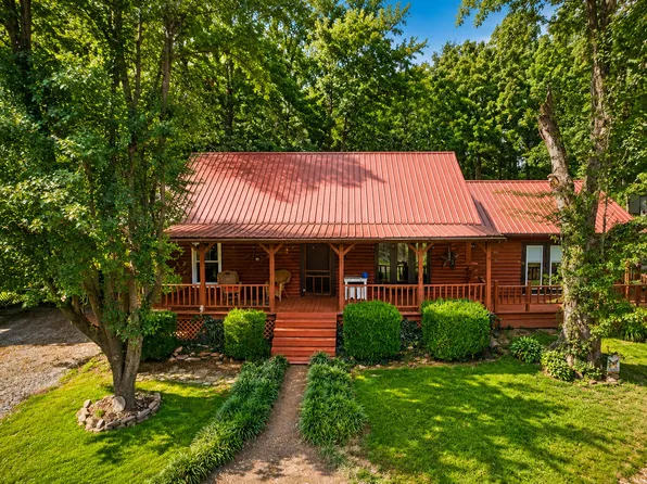 690 Ganntown Ln, Vienna, IL 62943