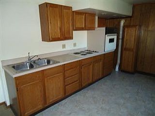 5th image of 6700 Skylark Cir