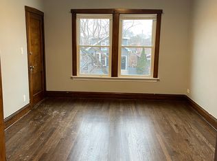 4854 W Winnemac Ave #2, Chicago, IL 60630