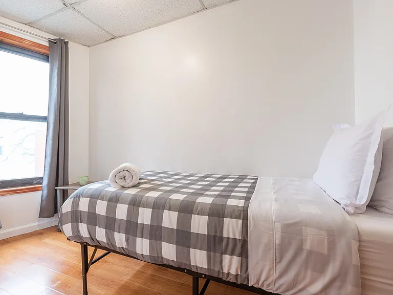 185 Newark Ave #4 — Photo 11