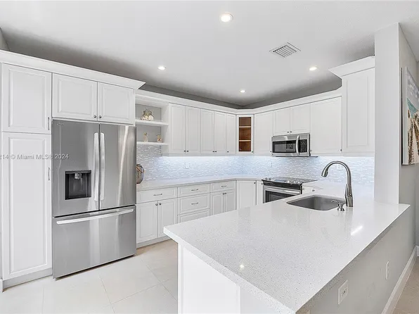 1135 Cherrypalm Ln #1135, Hollywood, FL 33019