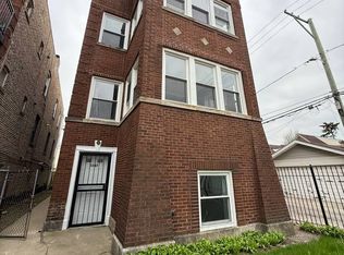 3247 W Thomas St #GF, Chicago, IL 60651