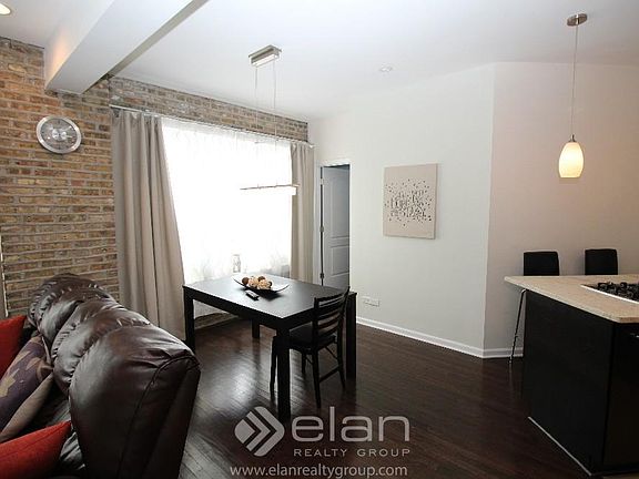 4th image of 3131 N Western Ave #1