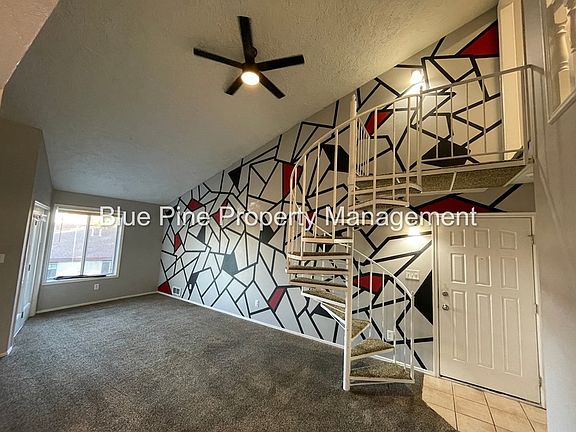 2nd image of 1425 Vega Cir Unit 1
