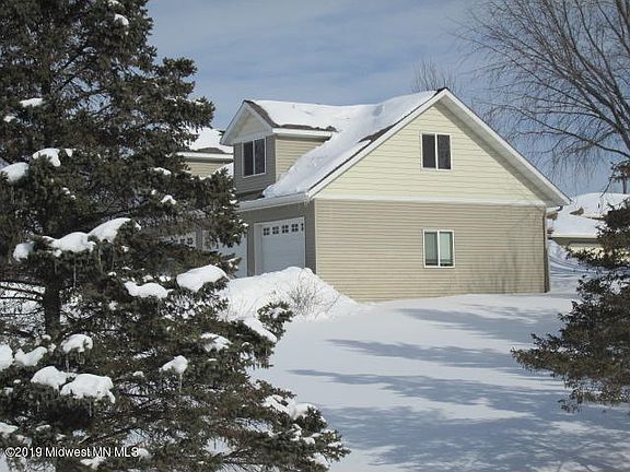 3rd image of 30597 Wrigley Cir