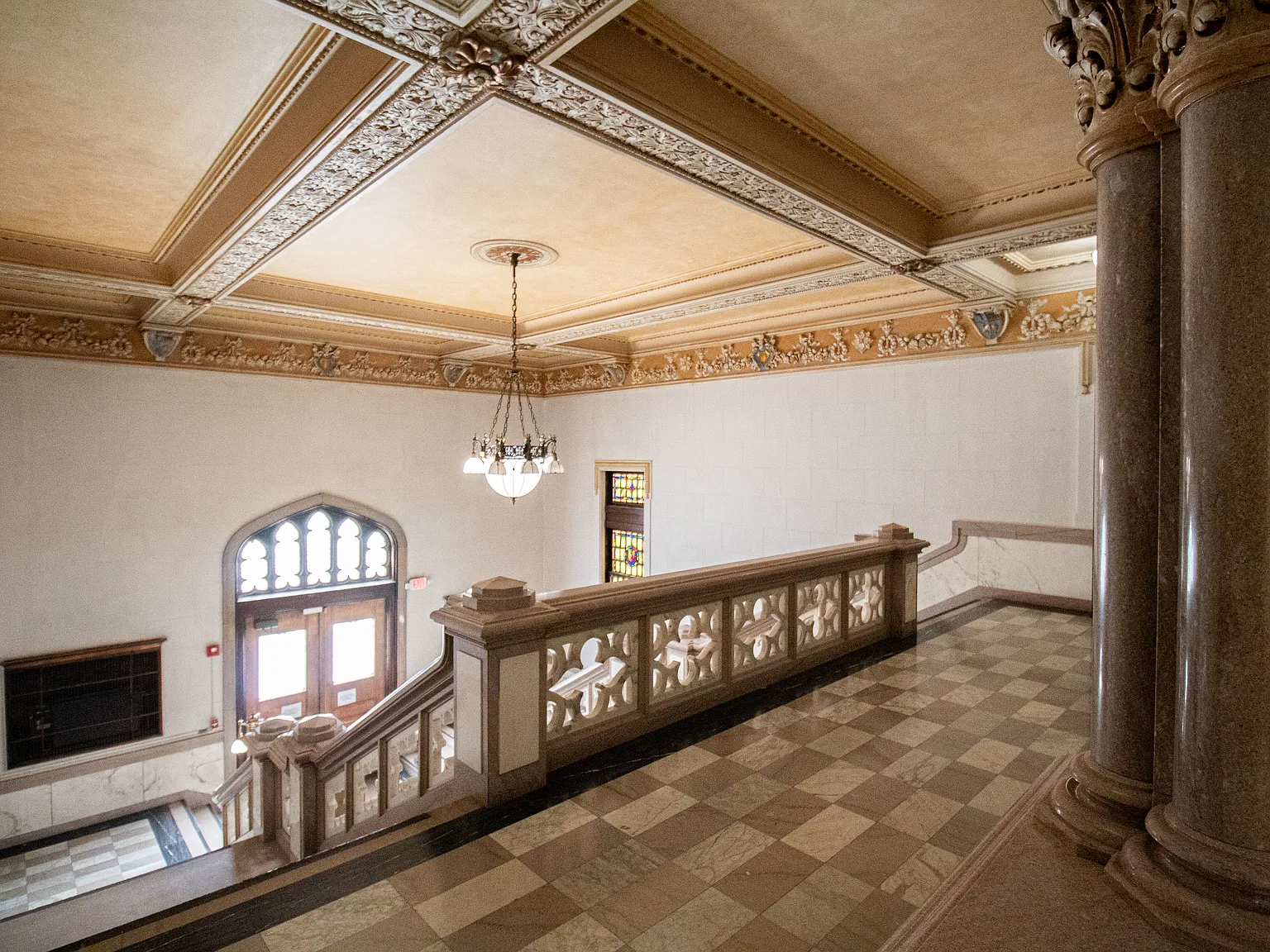 Norman Towers — Photo 2