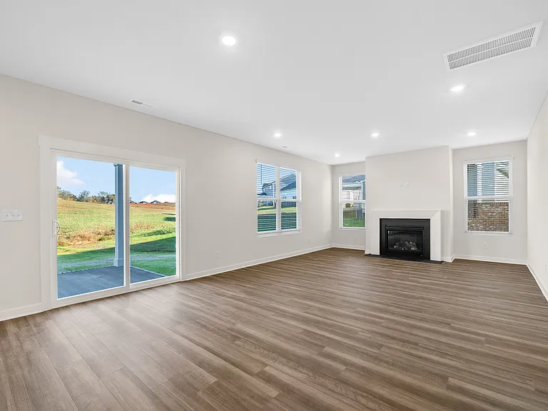 887 Bur Oak Ct — Photo 40