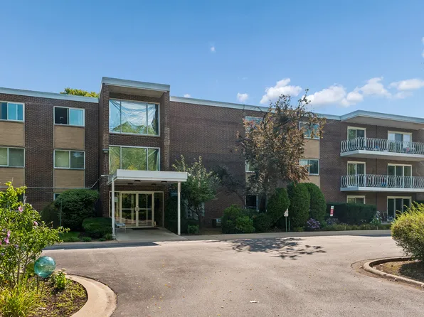 200 Deborah Ln APT 6A, Wheeling, IL 60090