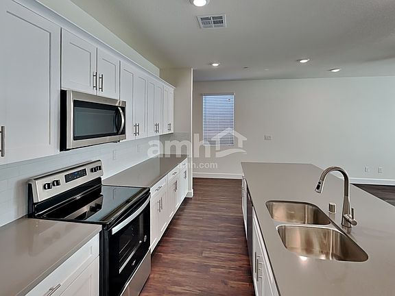 3rd image of 285 Austin Bellerose Pl