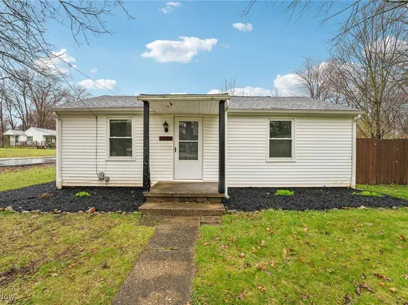 3665 Marcella Ave, Stow, OH 44224