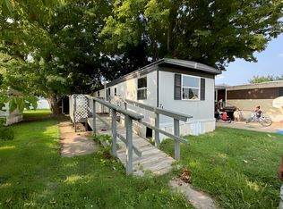 711 N 19th St #24, Hamilton, IL 62341