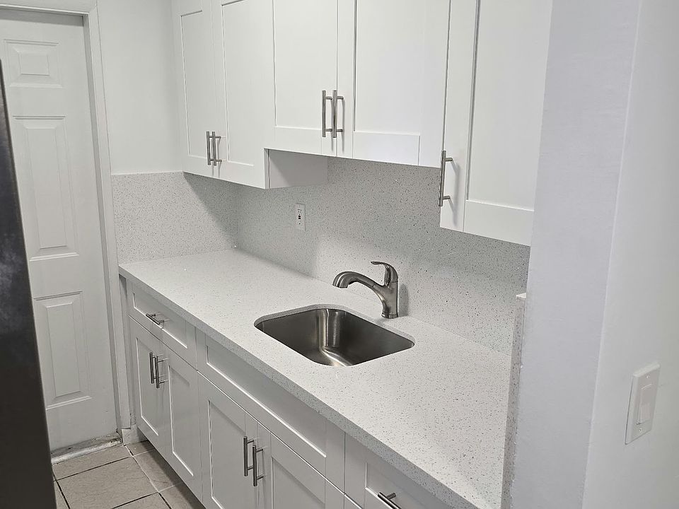 1st image of 636 Meridian Ave