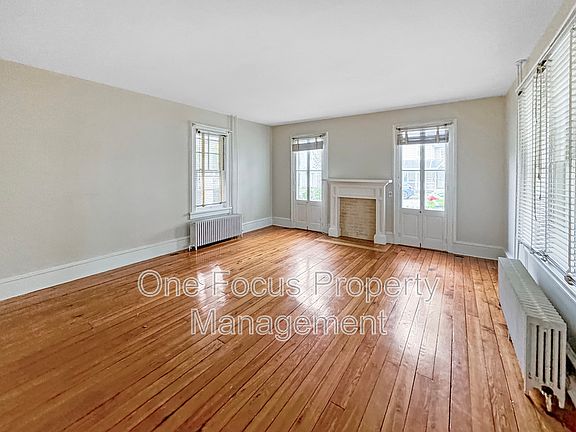 4th image of 411 Jordan Ave