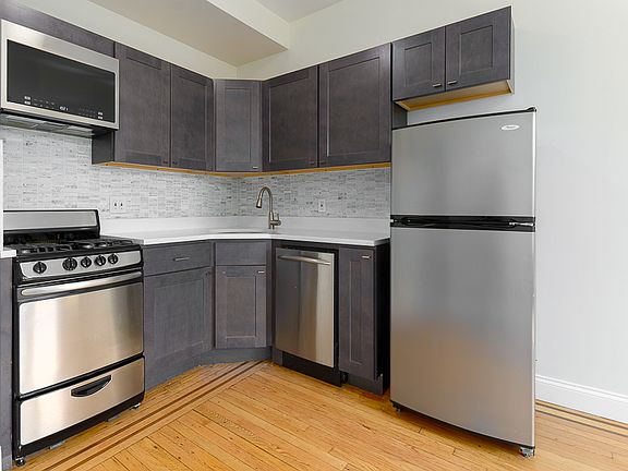 2nd image of 301 Cumberland St APT D7