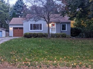 1522 Longview St, Madison, WI 53704