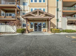 250 Hollywood Rd S #302, Kelowna, BC V1X 3S9