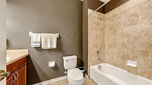 8128 Villa Grande Ct — Photo 24