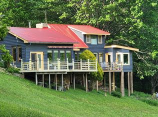 943 Greer Rd, Trade, TN 37691