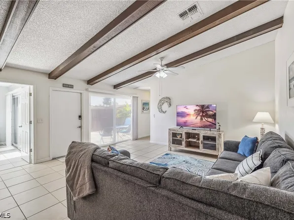 6394 Royal Woods Dr, Fort Myers, FL 33908
