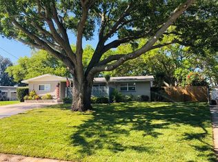 10400 110th St, Seminole, FL 33778