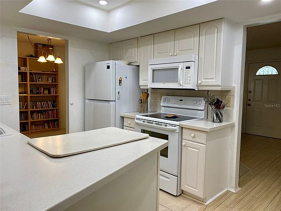 3rd image of 5303 17th Ave W