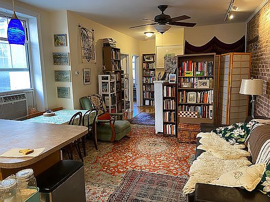 5th image of 3015 Fort Hamilton Pkwy APT 2F