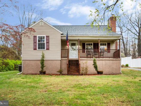 7912 Belhaven Ave, Pasadena, MD 21122