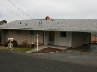 1407 Buena Vista Dr, Lewiston, ID 83501