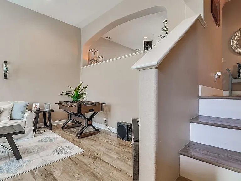 4460 Owens St #104 — Photo 5