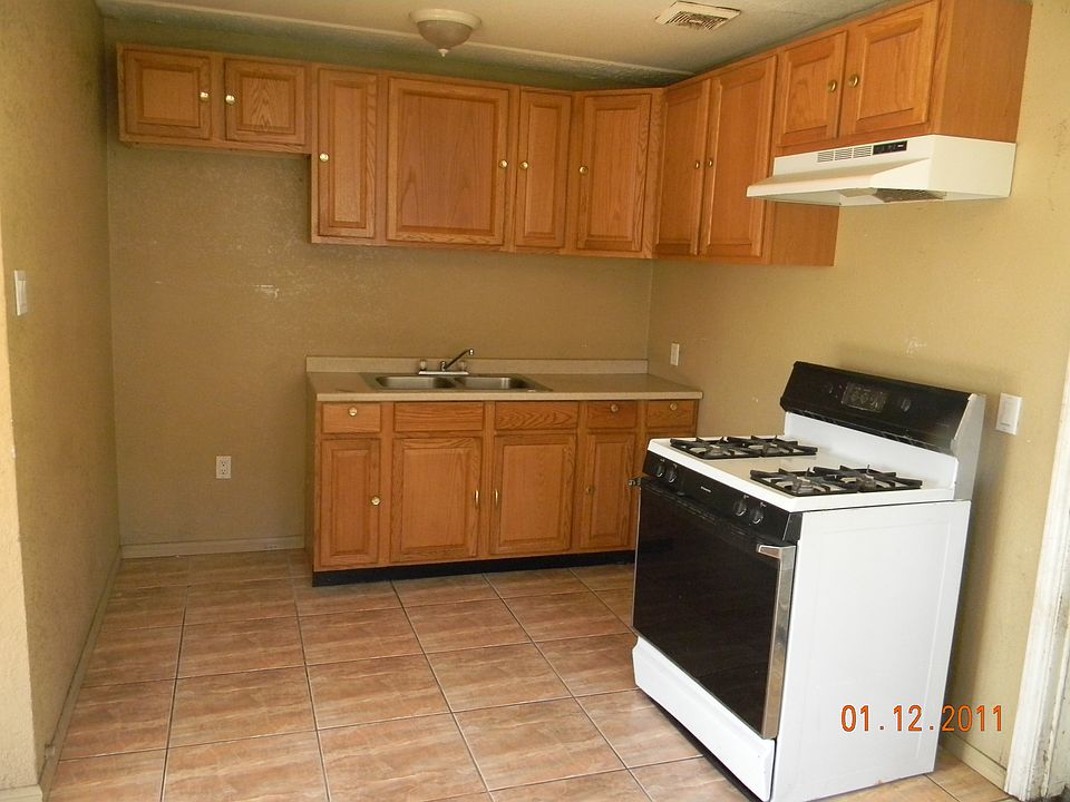 2nd image of 5333 35th St