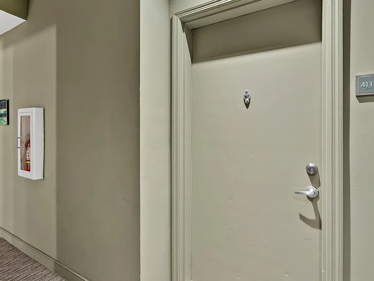 951 Brickell Ave #Penthouse 4111 — Photo 31
