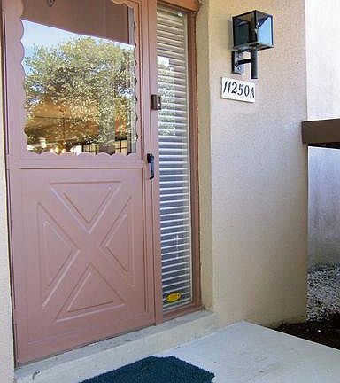 Front Entrance to 11250 Crystal Run, Unit A