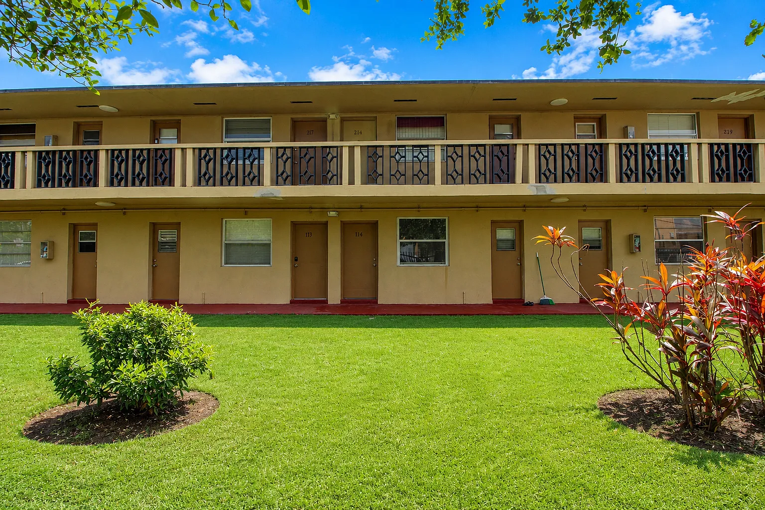 1 bed, 620 sqft, $1,800 — Photo 1